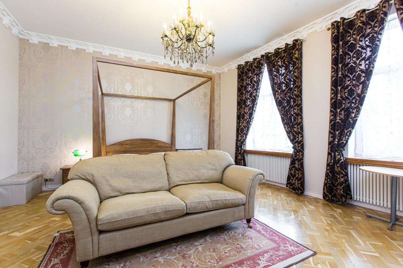 Австрійська Квартира В Центрі На Вулиці Михальчука 5 Lviv Ngoại thất bức ảnh